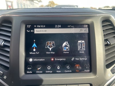 2023 Jeep Cherokee Altitude