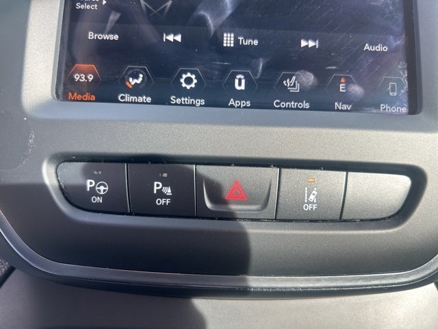 2023 Jeep Cherokee Altitude