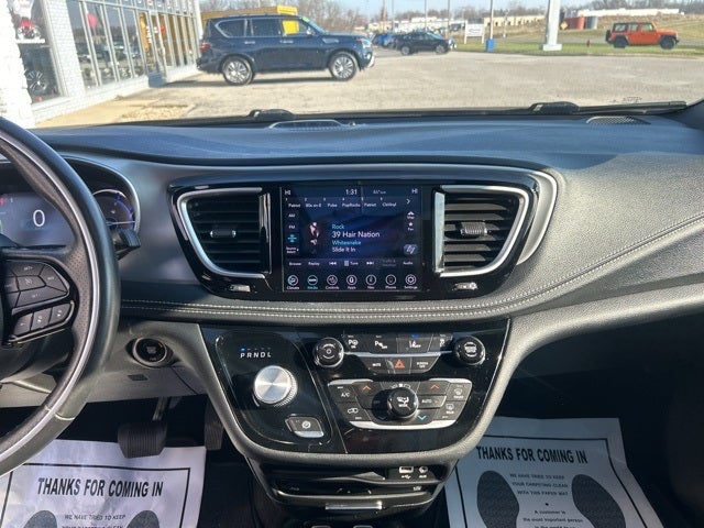 2020 Chrysler Pacifica Hybrid Limited