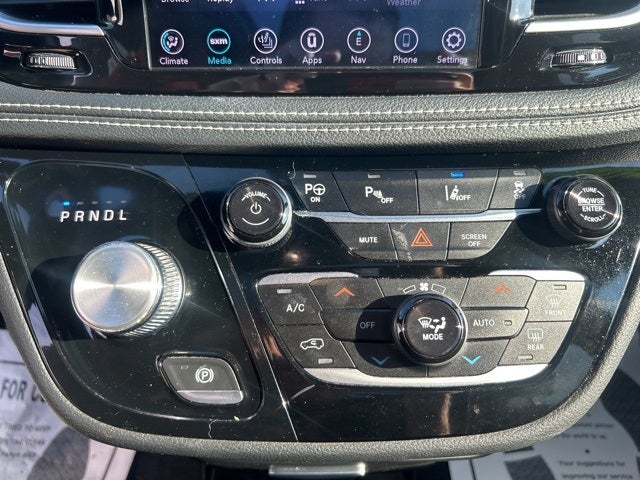 2020 Chrysler Pacifica Hybrid Limited