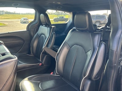 2020 Chrysler Pacifica Hybrid Limited