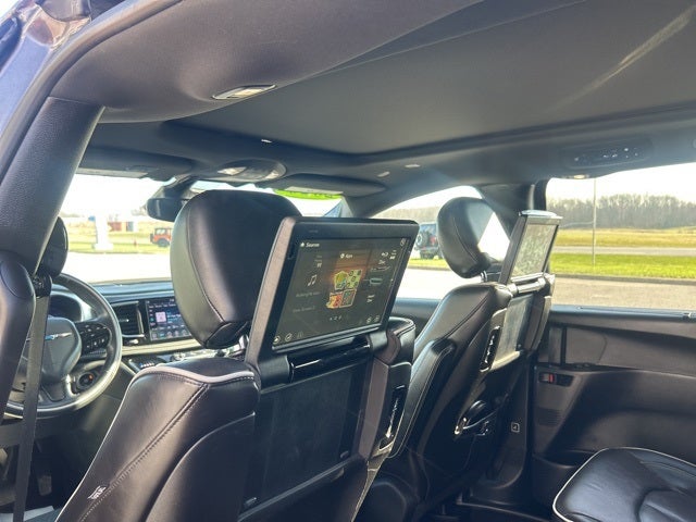 2020 Chrysler Pacifica Hybrid Limited