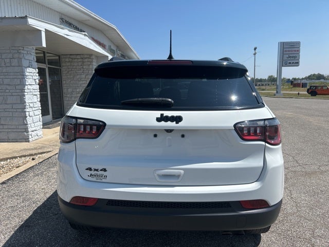 2022 Jeep Compass Altitude